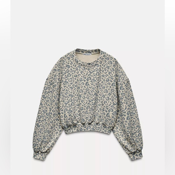 Zara Tops - Zara Washed Effect Animal Leopard Print Sweatshirt Medium
